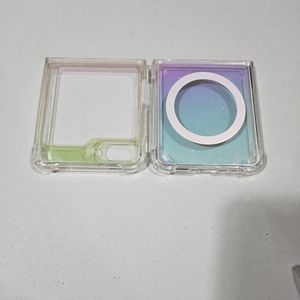 NWT Iridescent With Mag Safe Phone Cover for Samsung Flip 5